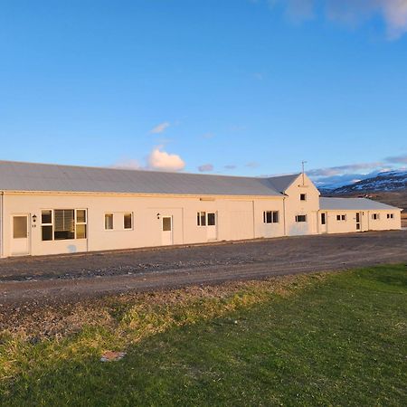 Fjos Guesthouse Varmahlíð Esterno foto